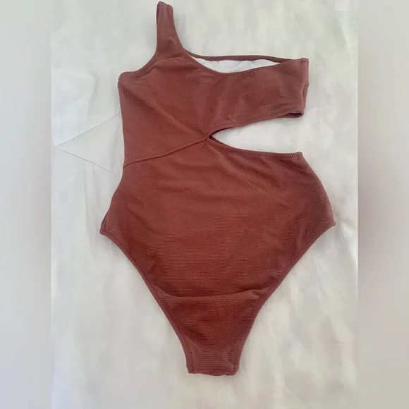 Cupshe Women's Mauve One-Shoulder Cutout Swimsuit - Size Medium - Picture 2 of 2